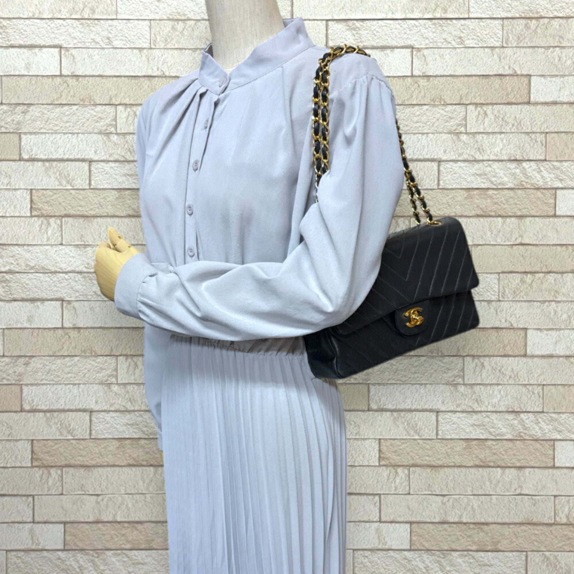 Chanel Classic Chevron Flap Bag Shoulder Bag
