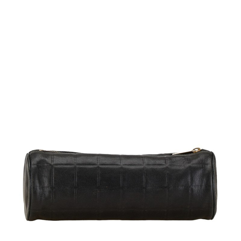 Chanel Chanel Barrel Bag Quilted Leather Clutch