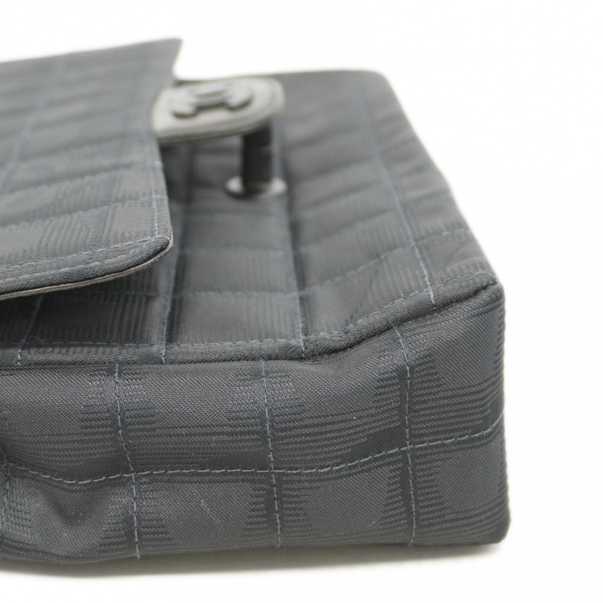 Chanel Classic Quilted Chain Bag Black
