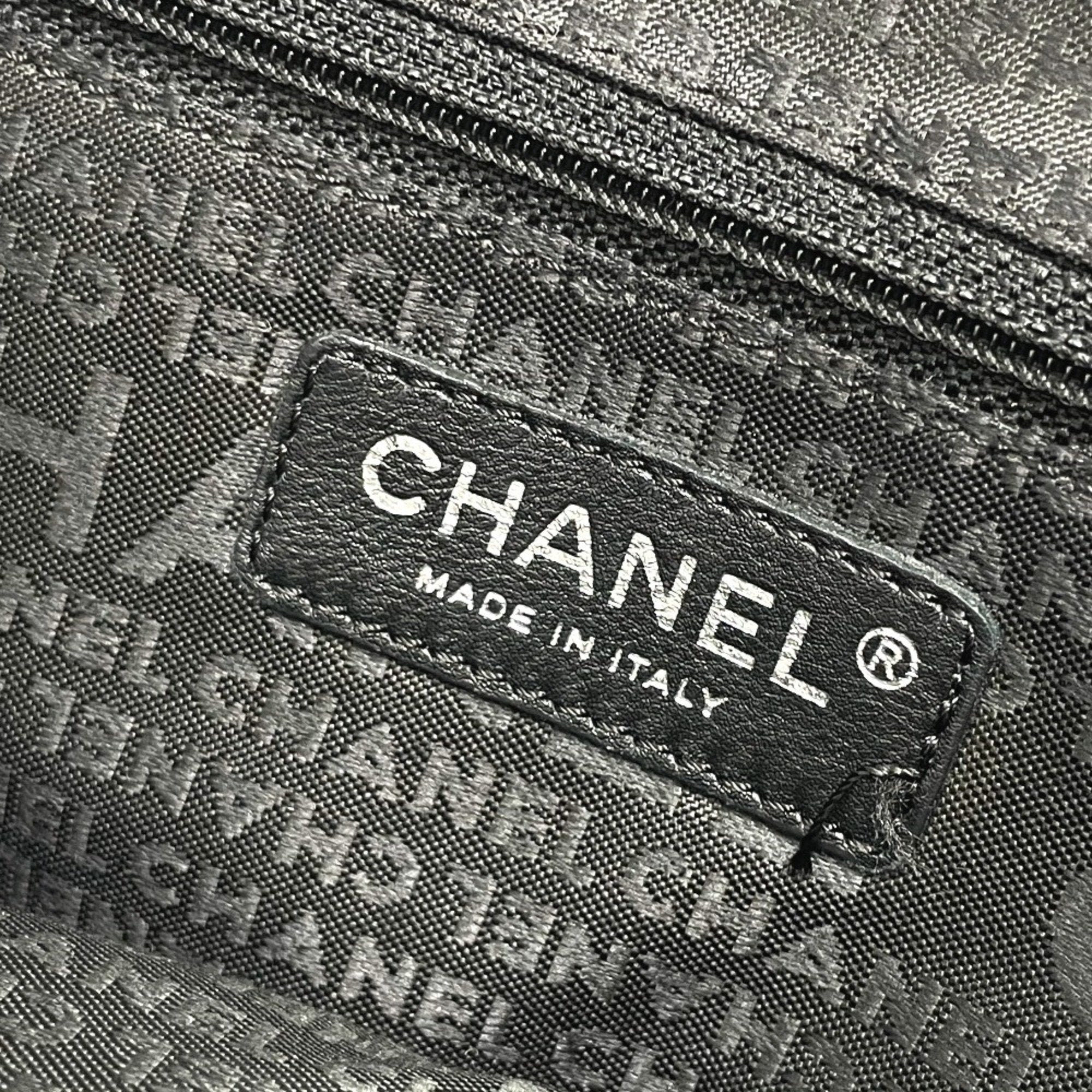 Chanel Tweed Chain Bag Model Tweed