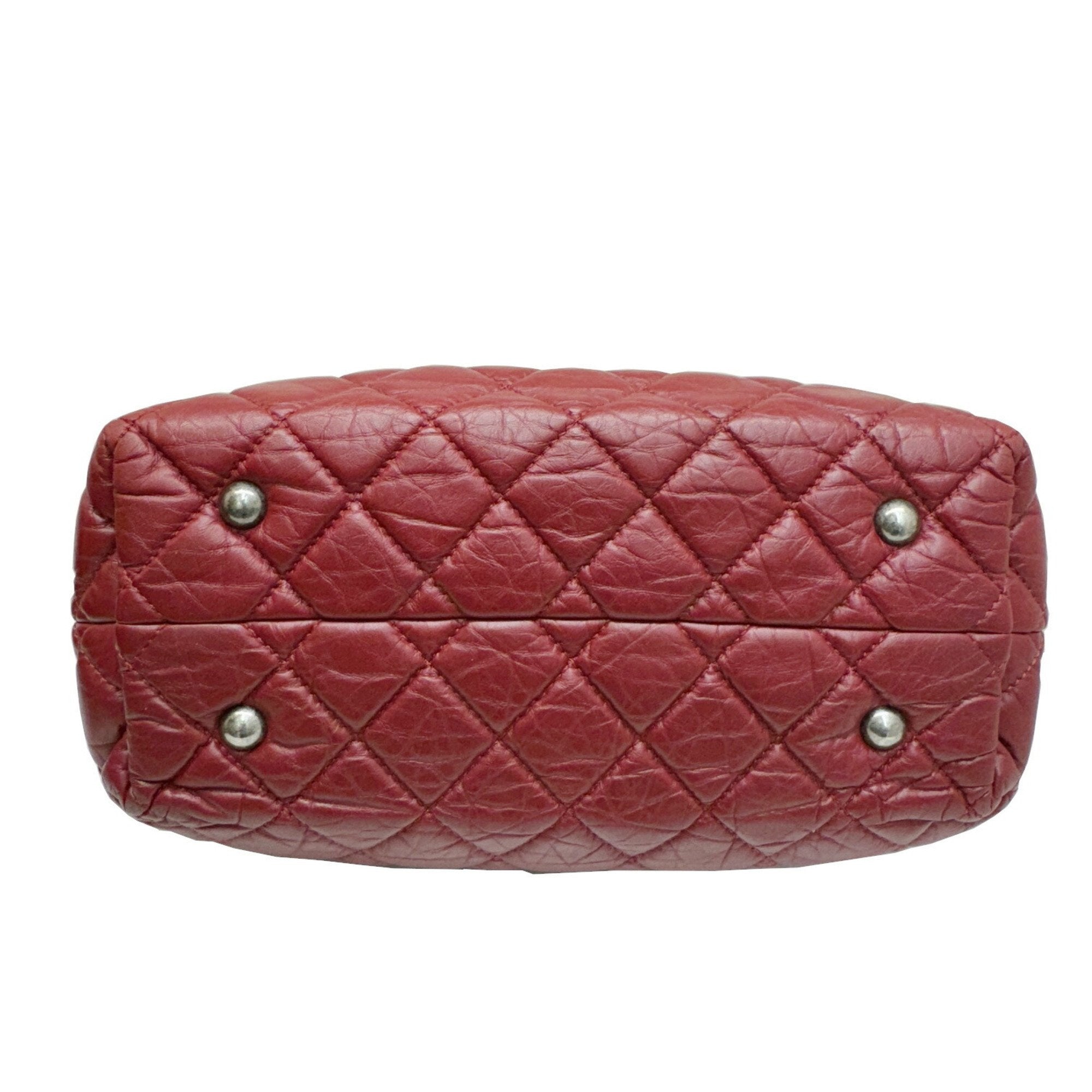 Chanel Quilted Leather Tote Bag Classic Style