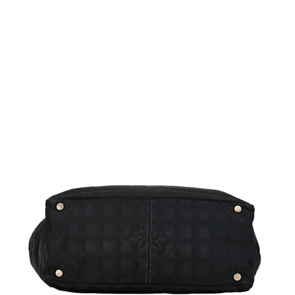 Chanel Quilted Tote Bag Model Black Tote