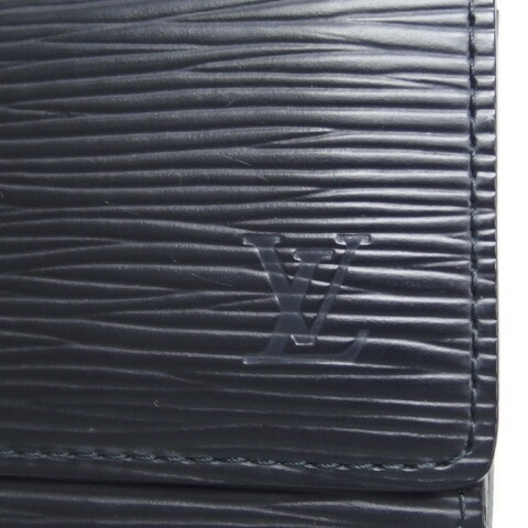 Epi Leather Zippy Wallet