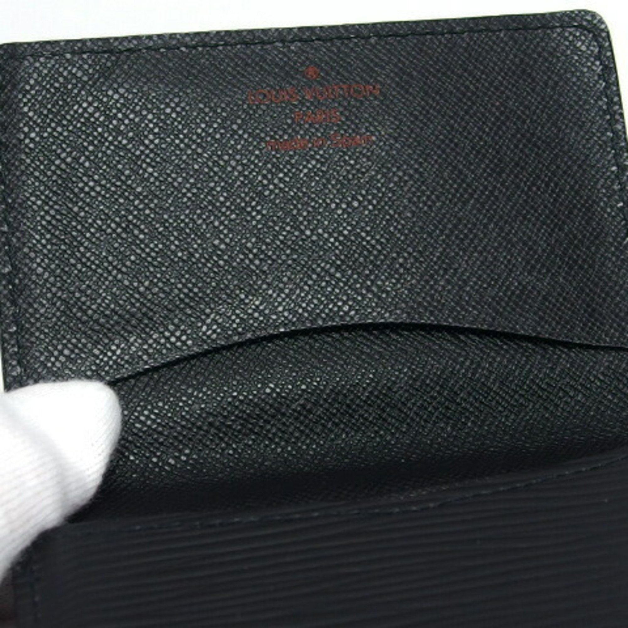 Epi Leather Zippy Wallet