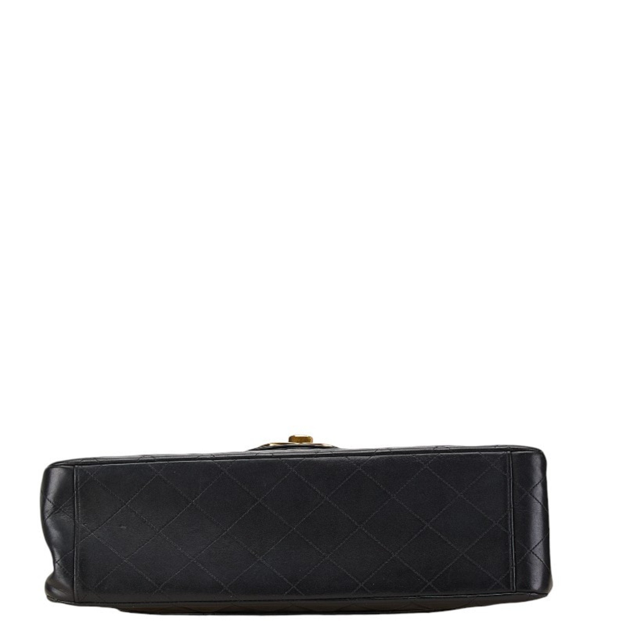 Chanel Classic Jumbo Double Flap Shoulder Bag