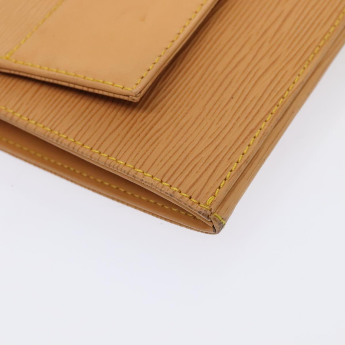 Epi Leather Clutch Dring Closure