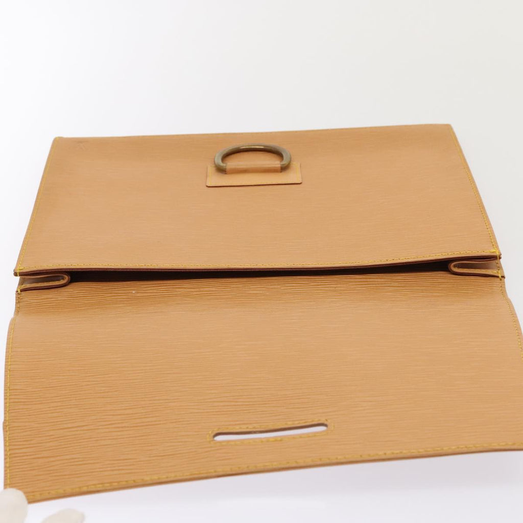 Epi Leather Clutch Dring Closure