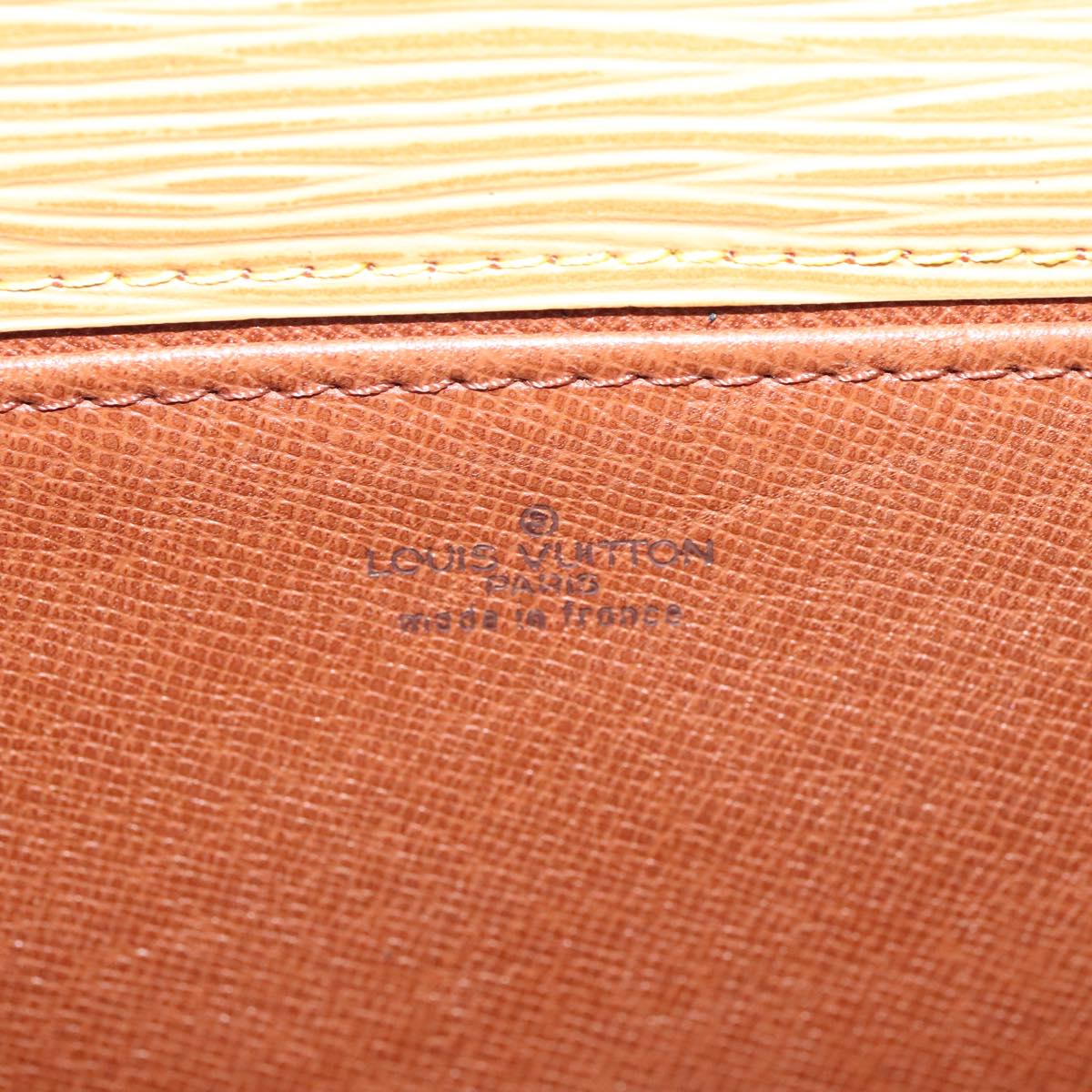 Epi Leather Clutch Dring Closure