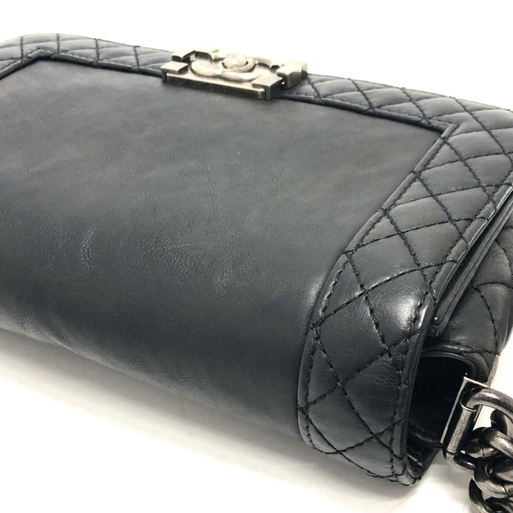 Chanel Boy Chanel Shoulder Bag