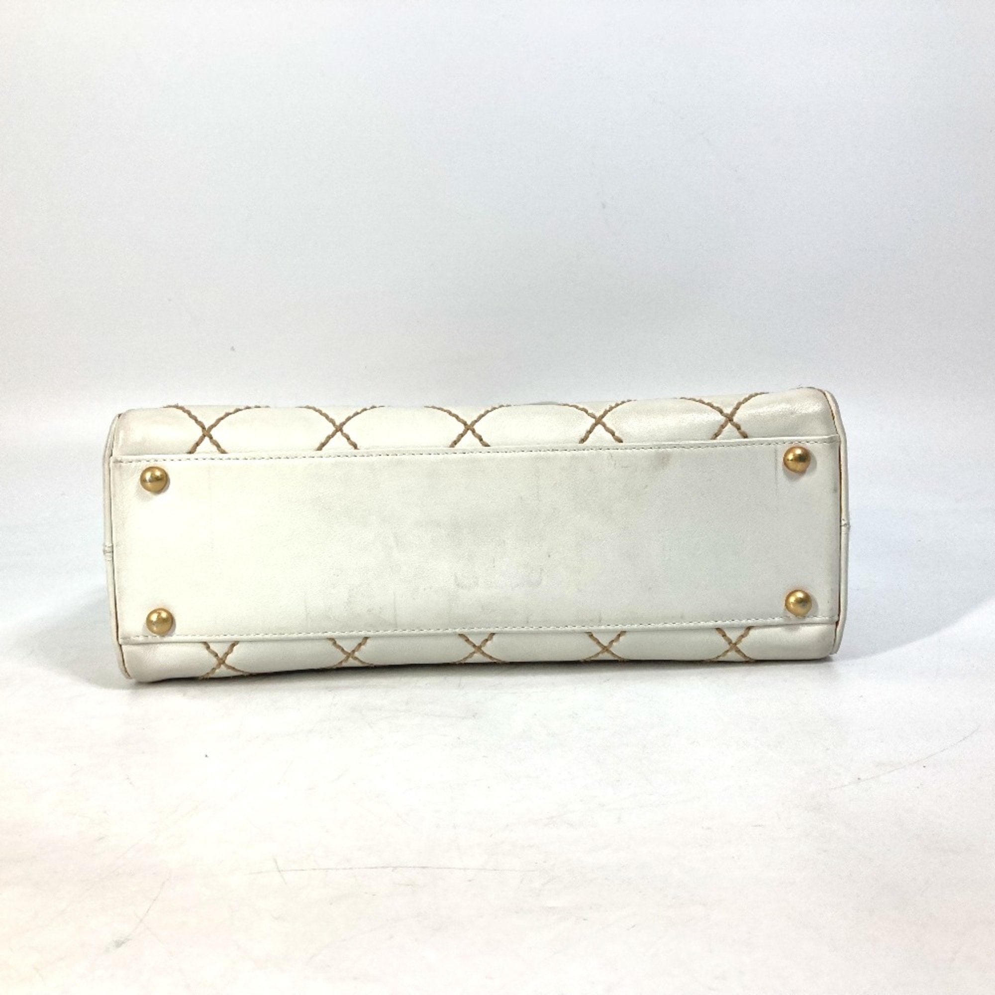 Chanel Classic Quilted Handbag Diamond Stitch