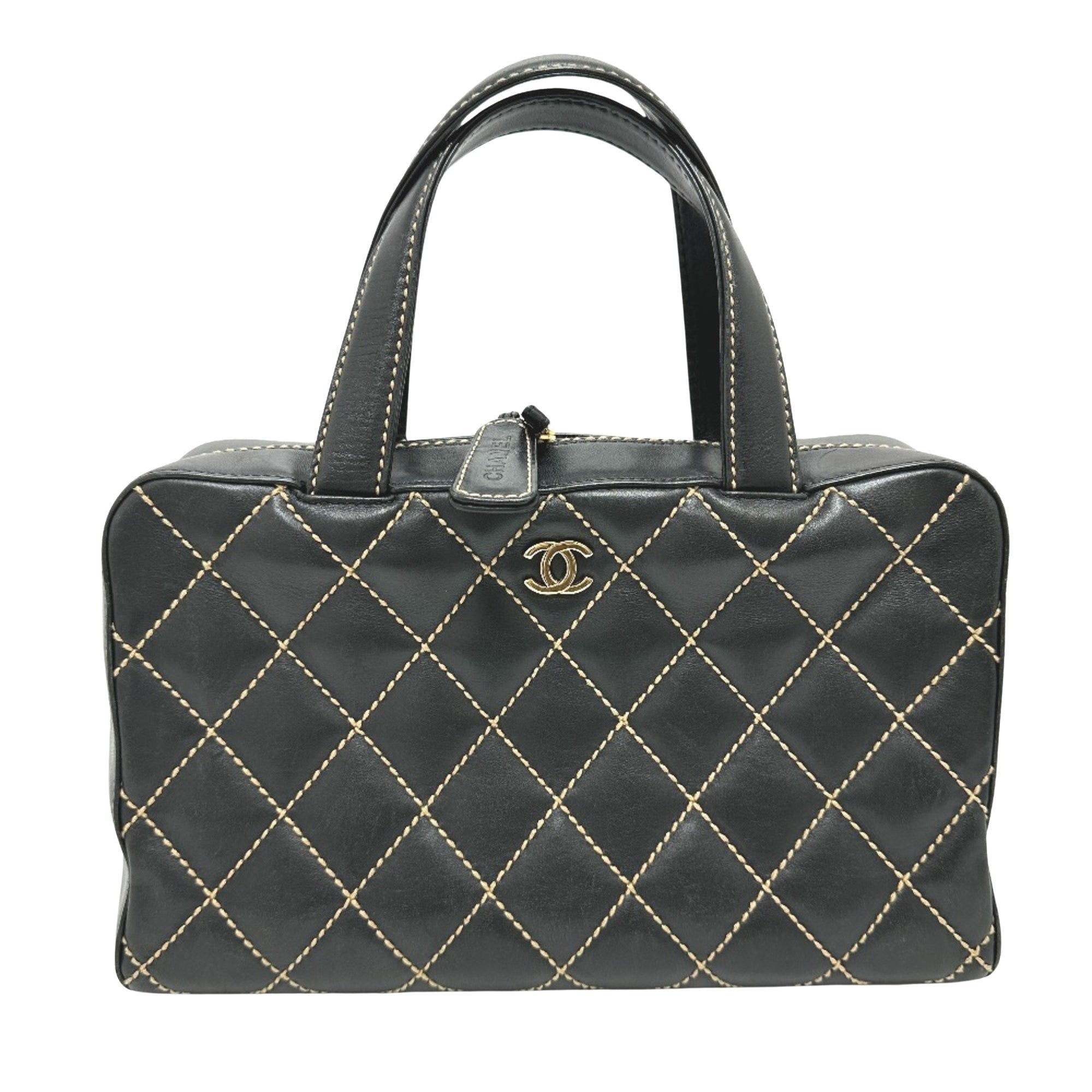 Chanel Quilted Leather Handbag Diamond Style