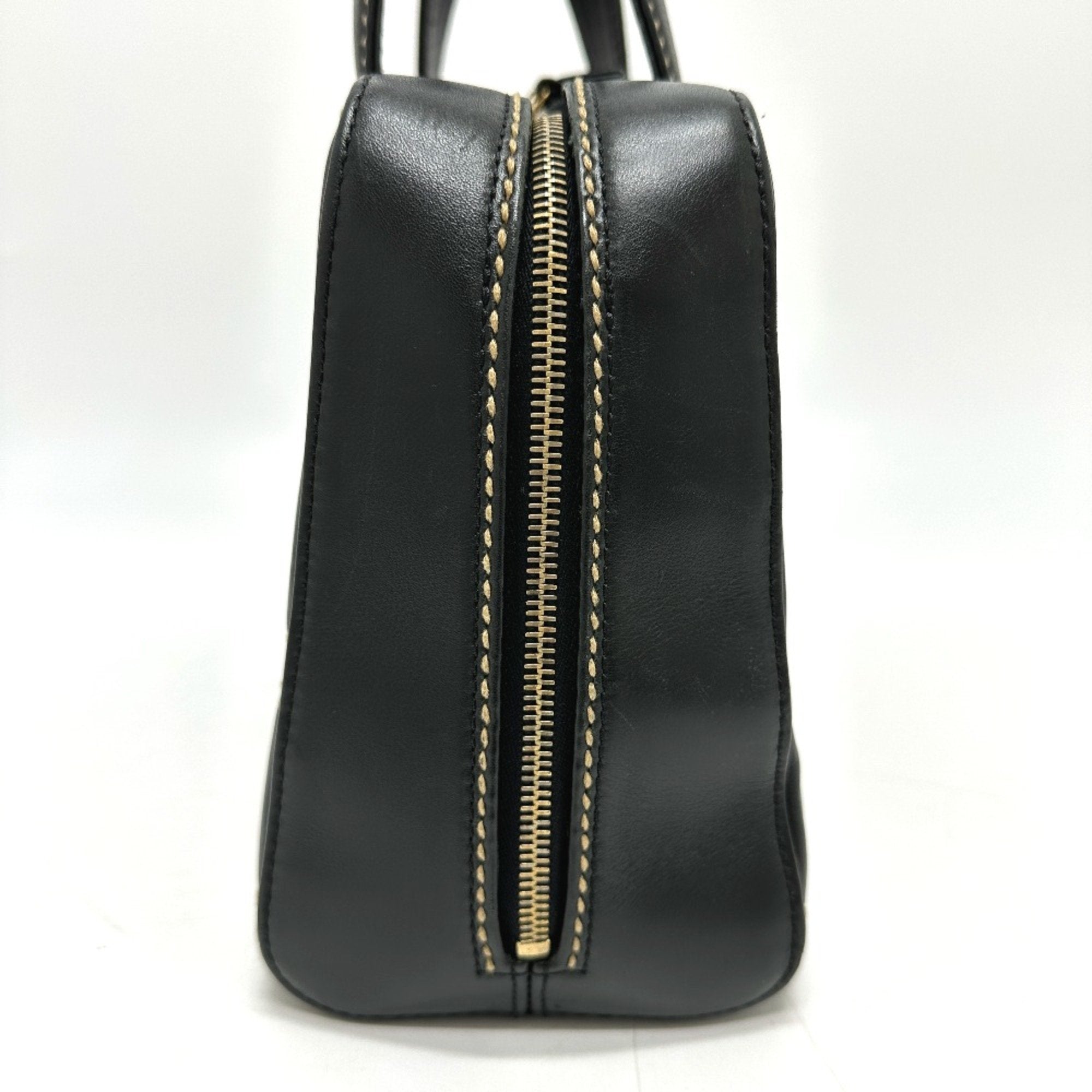 Chanel Quilted Leather Handbag Diamond Style