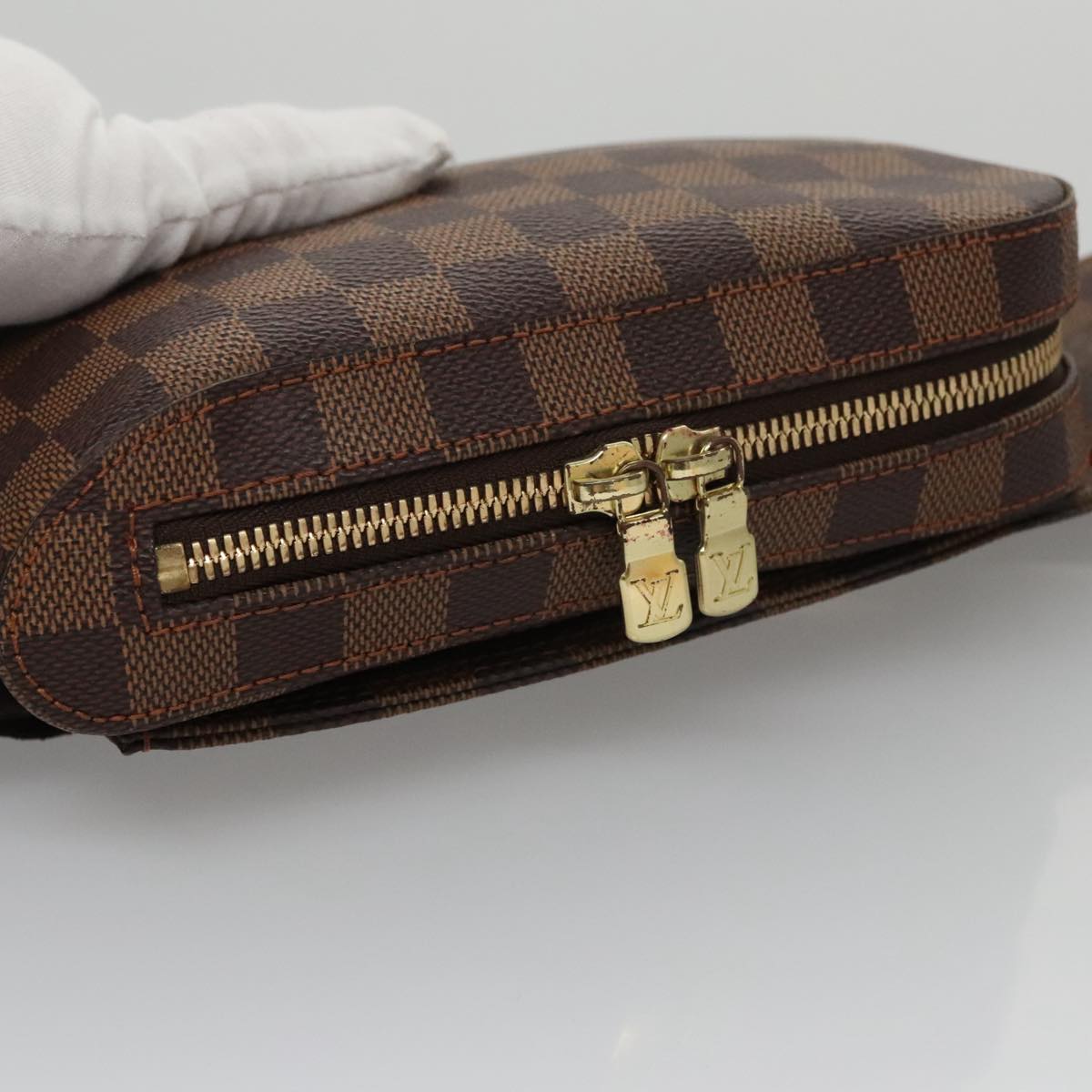 Damier Azur Hip Belt Bag  N40255 Model