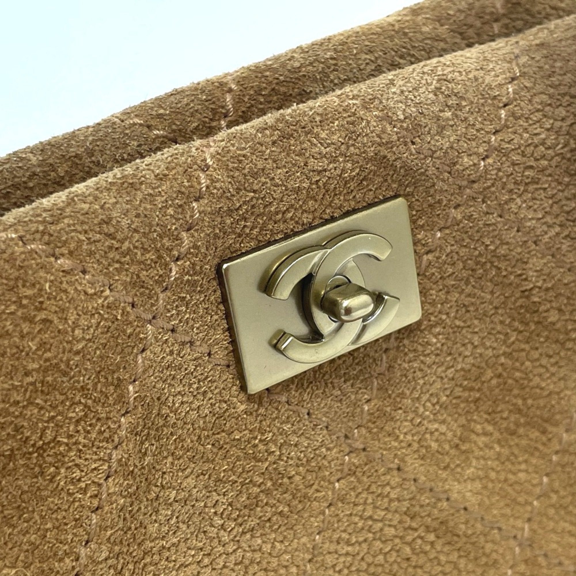 Chanel uede Quilted Tote Claic Tote Bag