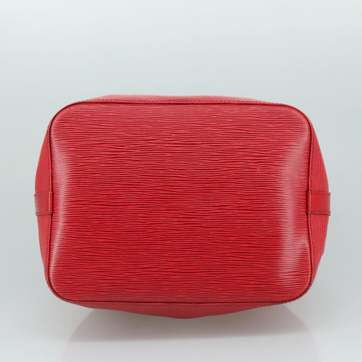 Classic Leather Shoulder Bag with Adjustable Strap