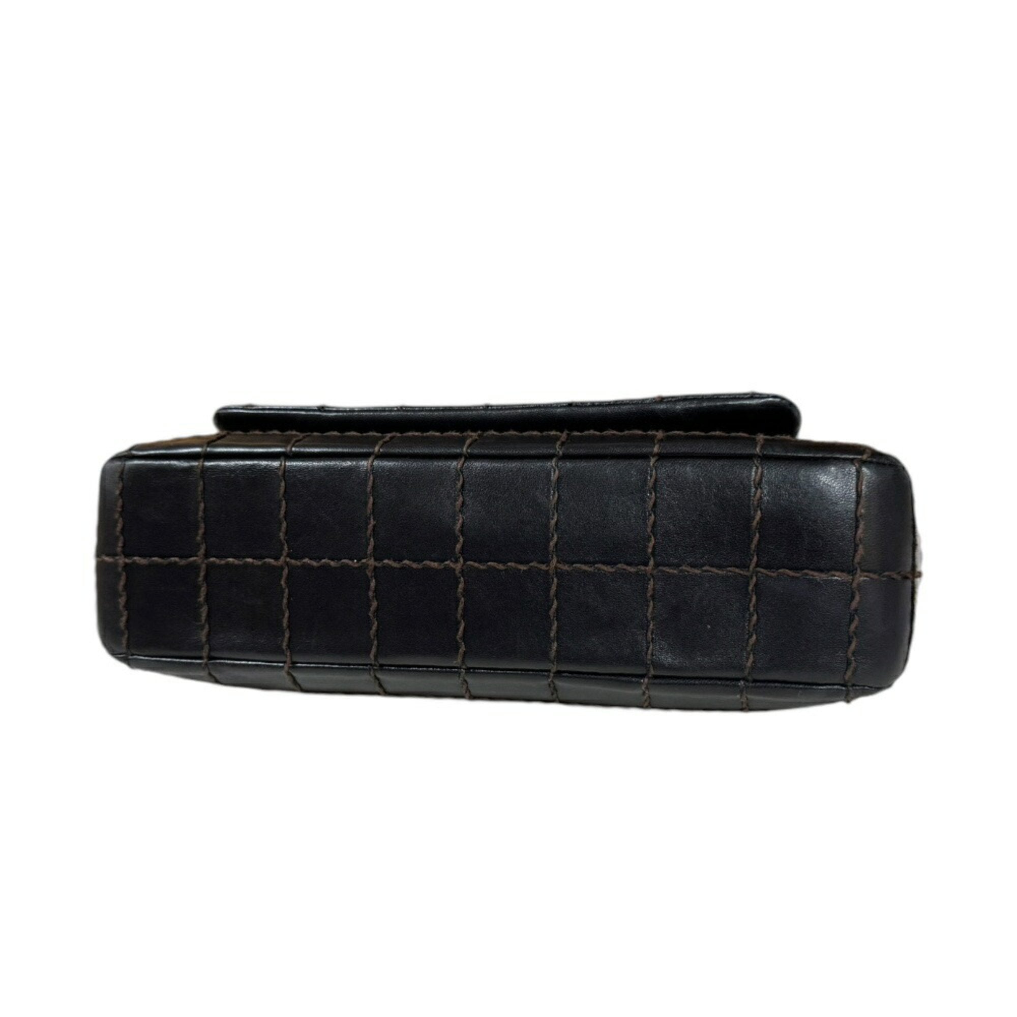 Chanel Classic Quilted Chain Bag 255