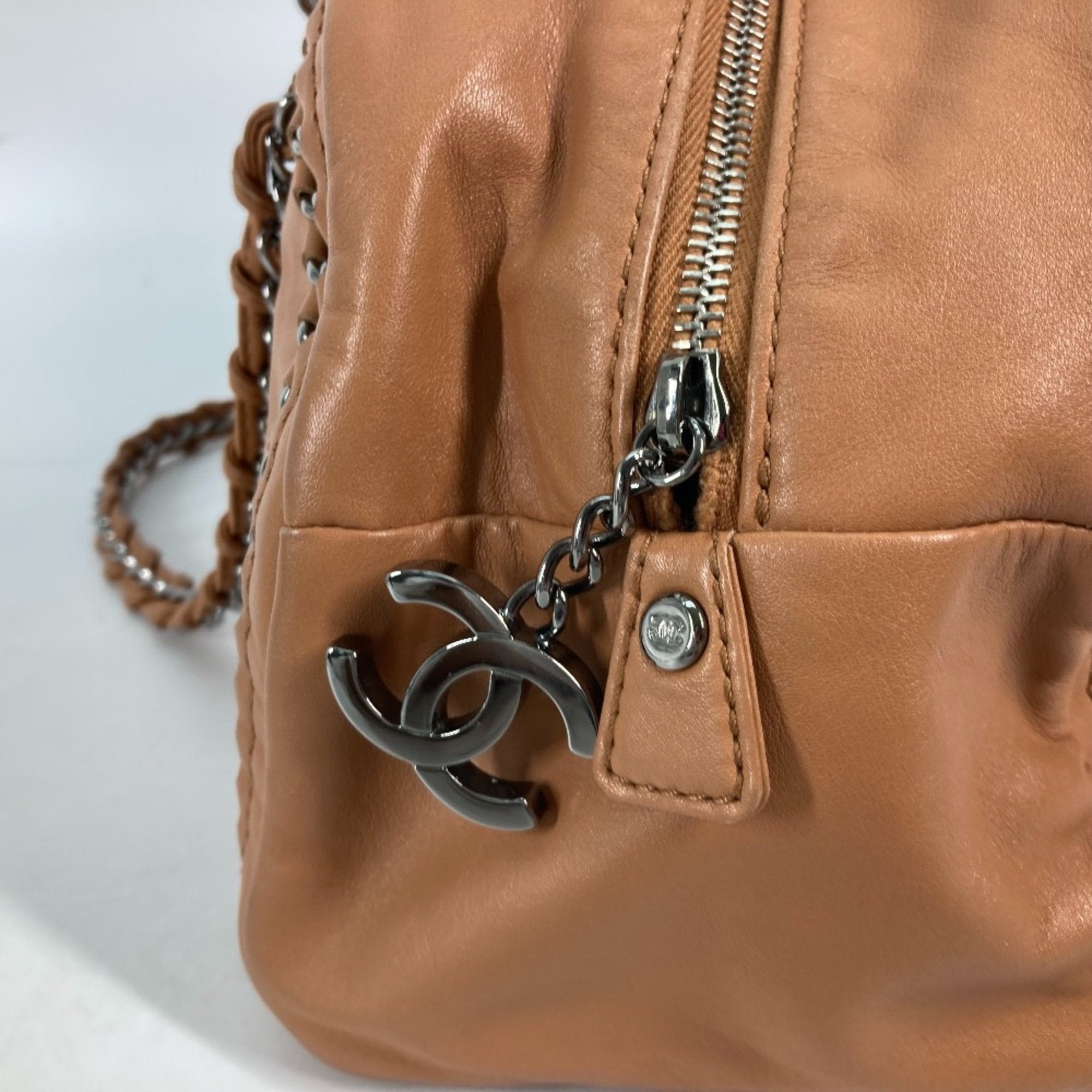 Chanel Calfskin Quilted Leather Shoulder Bag Chain Trim
