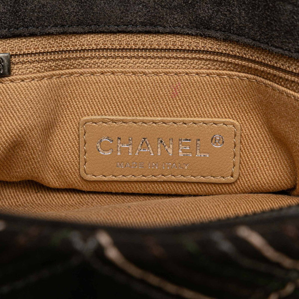 Chanel uede Chain houlder Bag Plaid