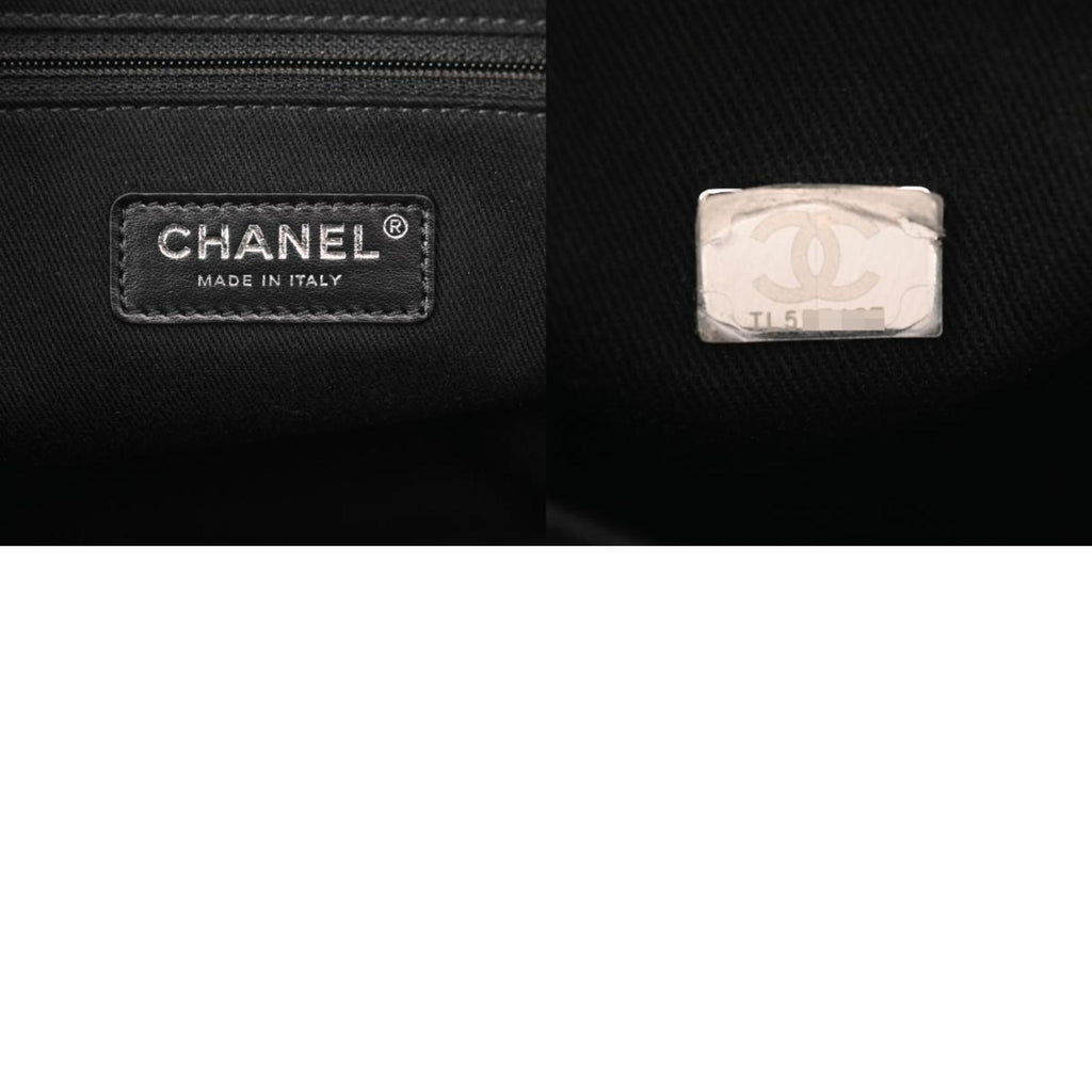 Chanel Chanel 31 Rue Cambon Tote Bag