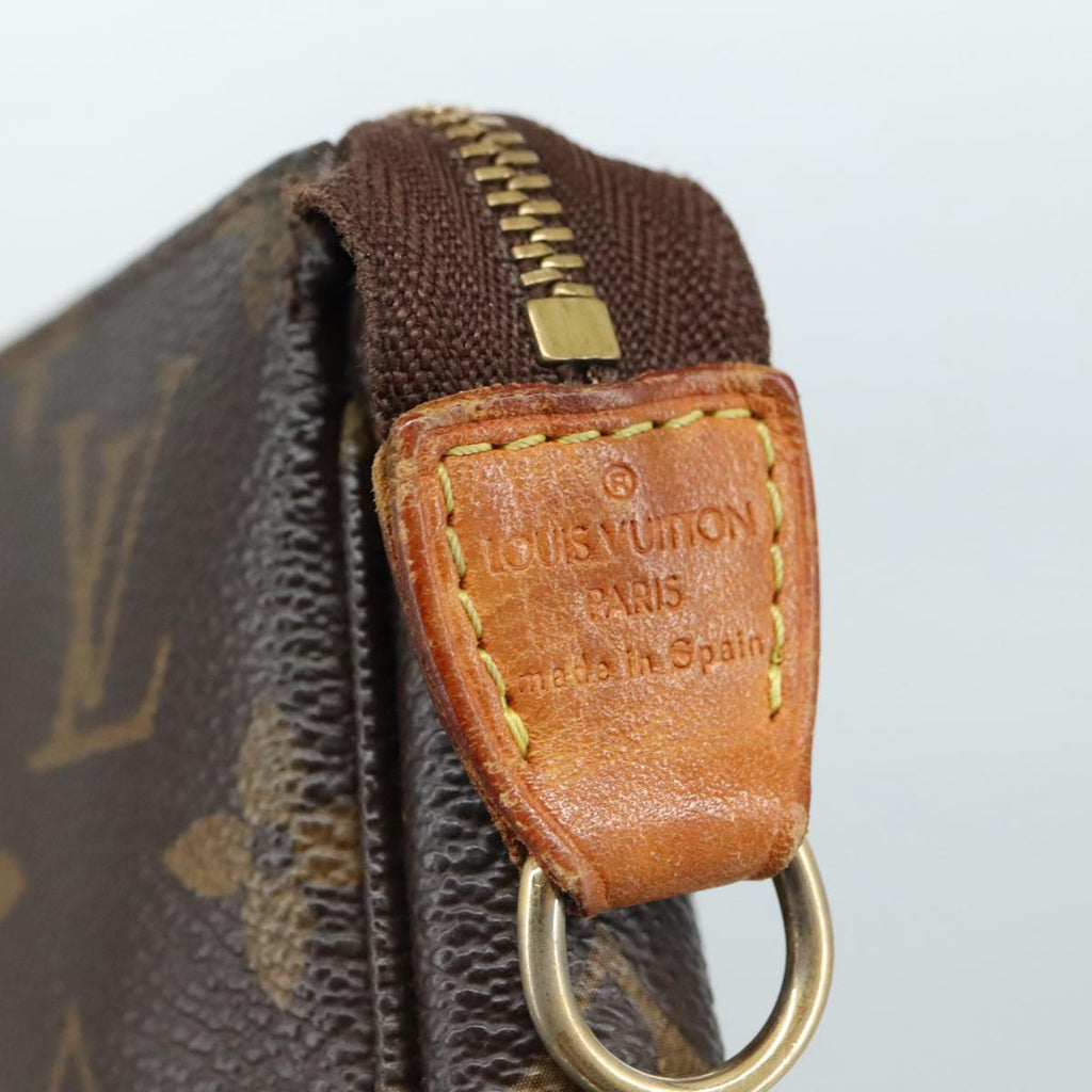 Classic Pochette Accessoire Canvas Shoulder Bag