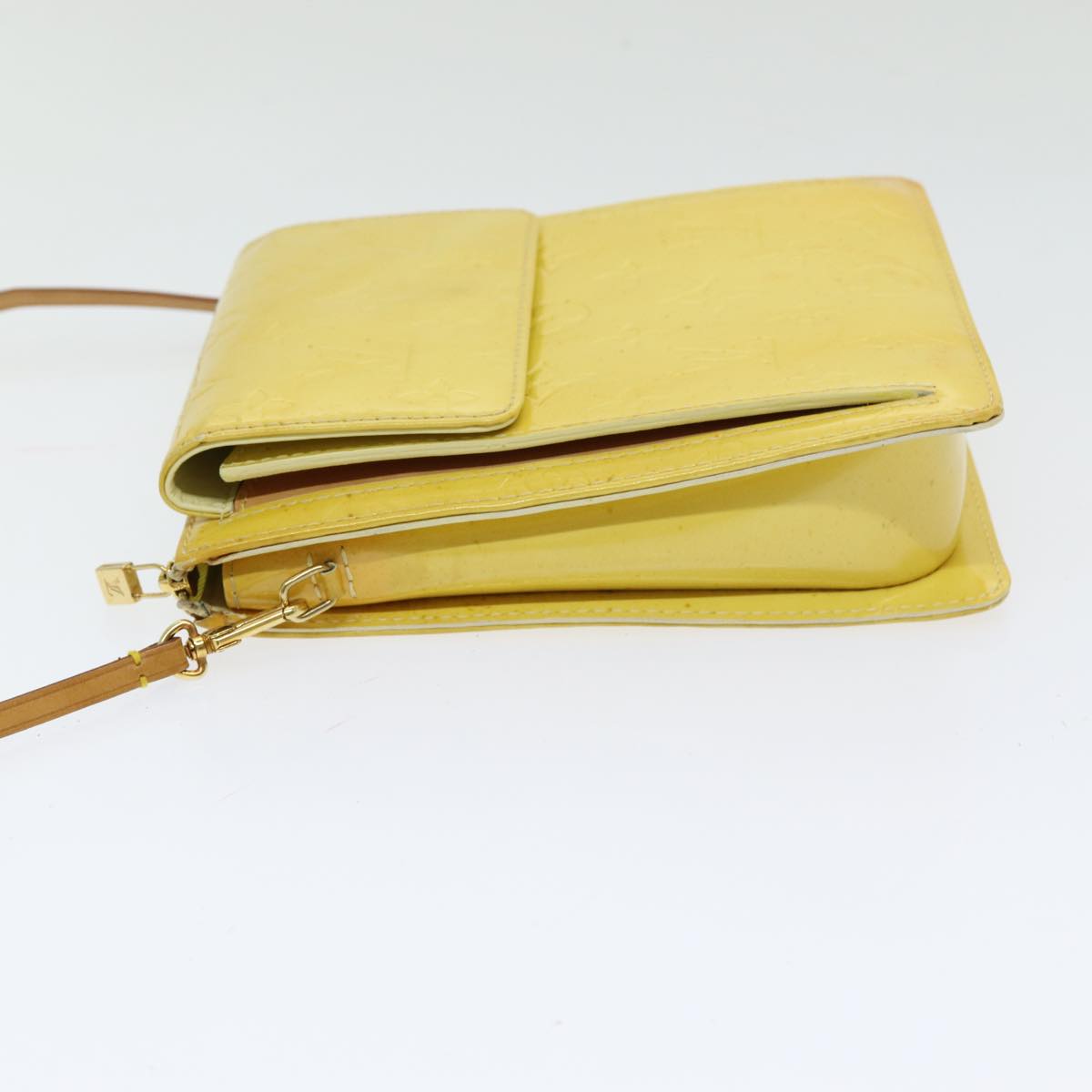 Pochette Monogram Vernis Clutch Yellow