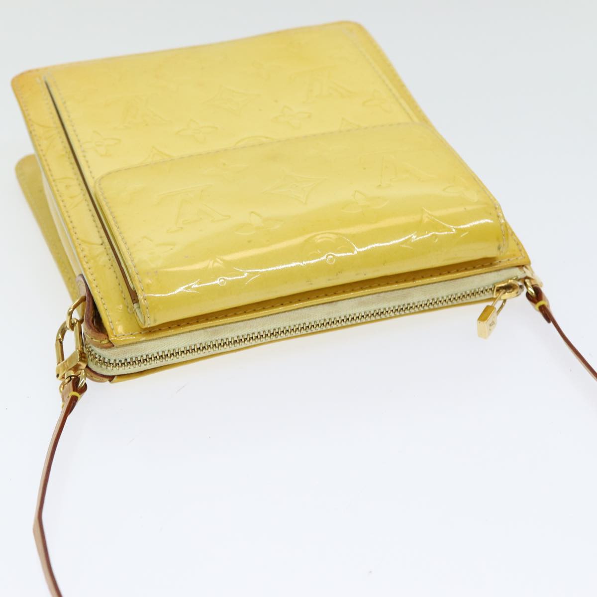 Pochette Monogram Vernis Clutch Yellow