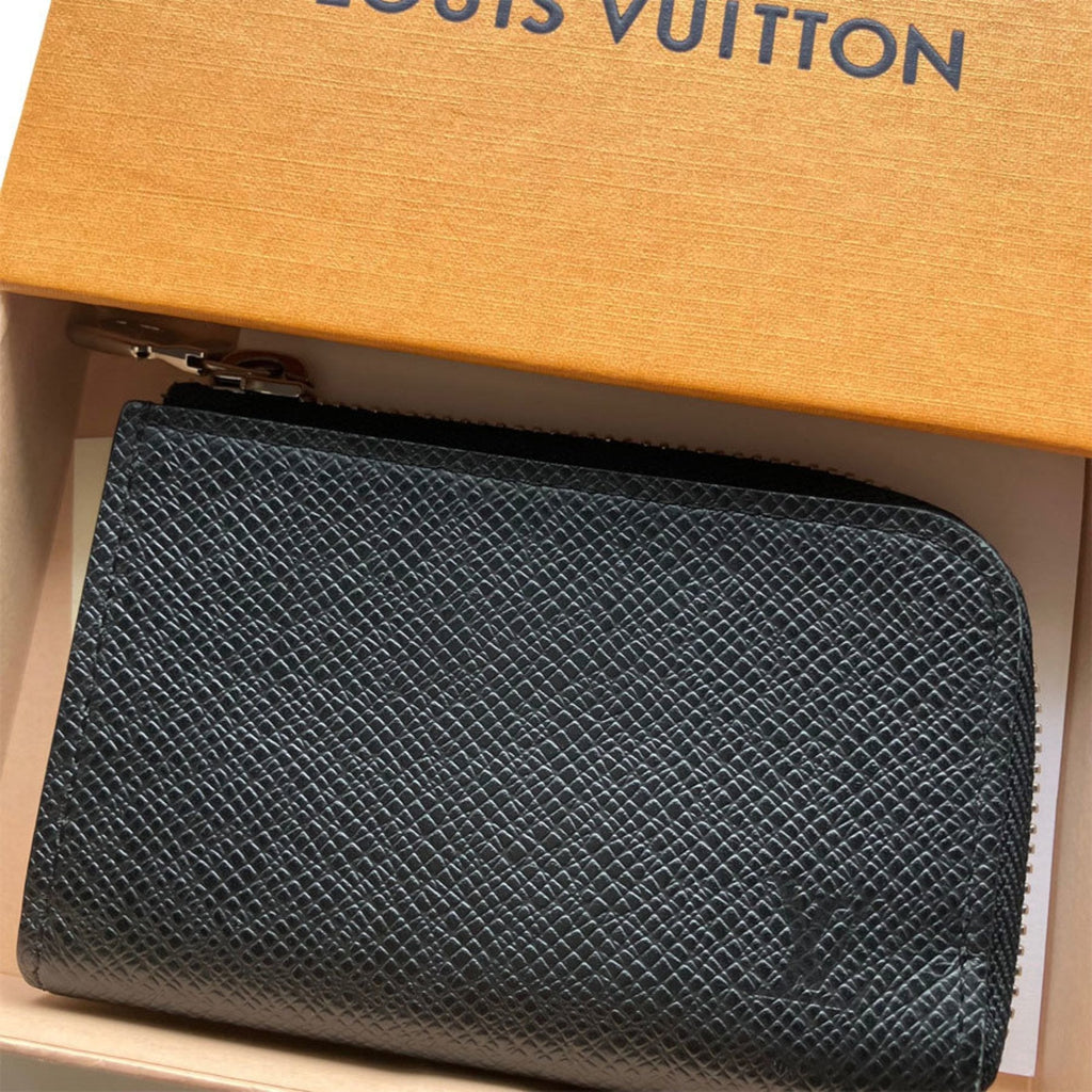 Leather Porte Monnaie Jour with Box