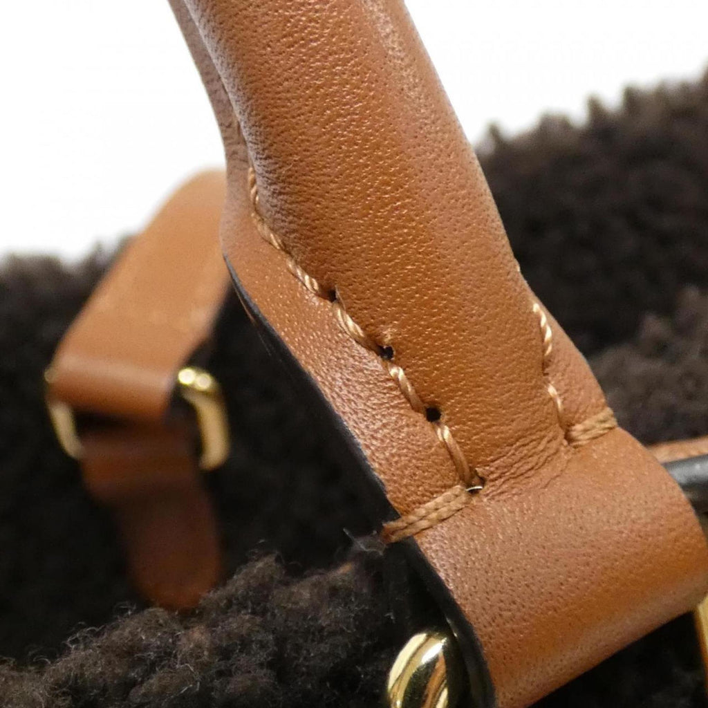 Luxurious Wool Tote Bag in Good Condition