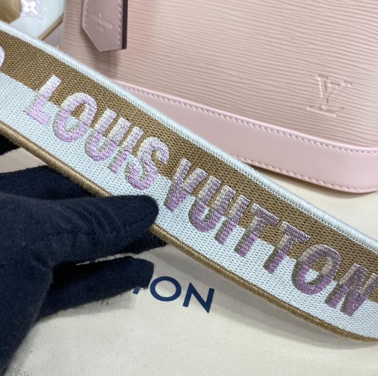 SAMC - LOV Bags - 1449