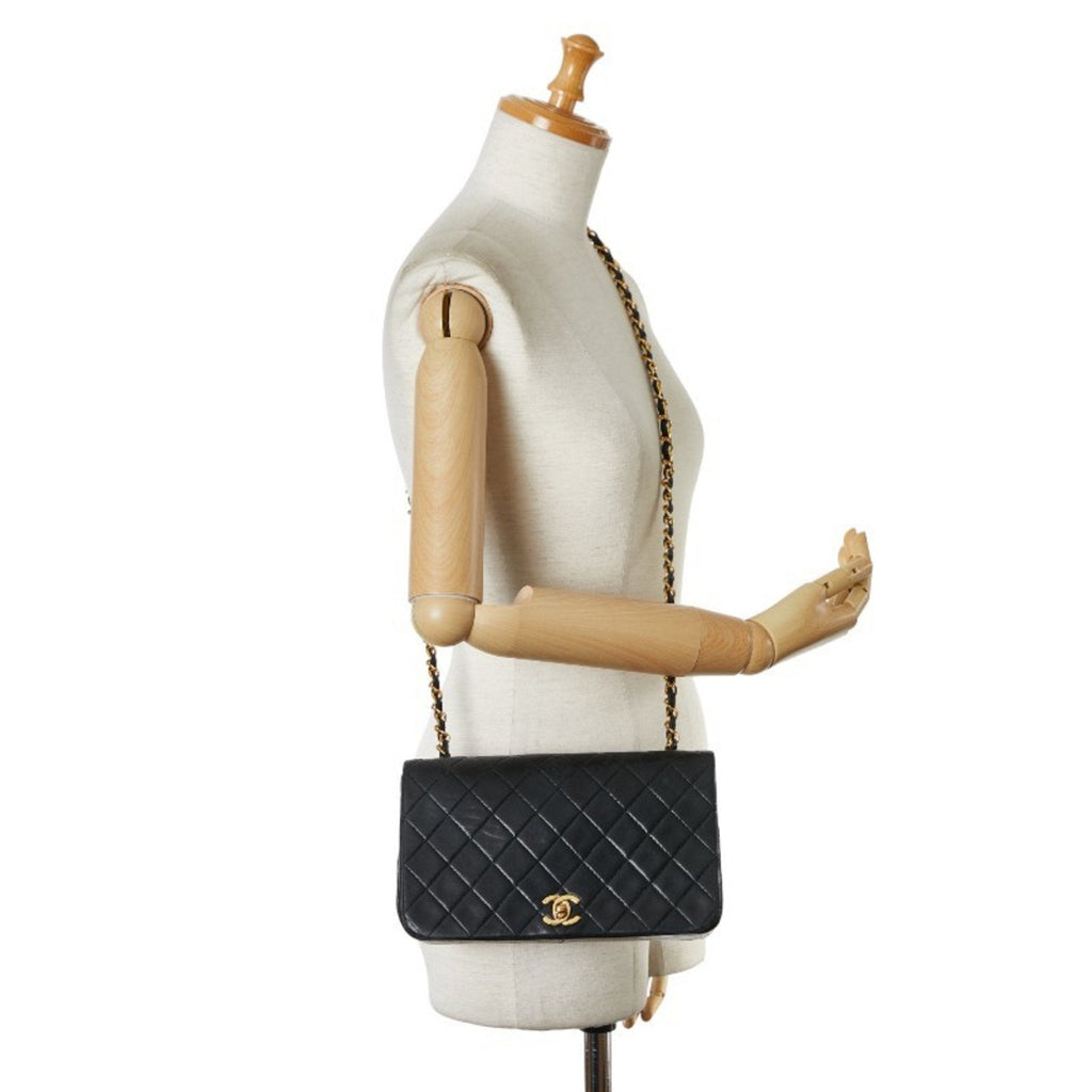 Chanel Classic Flap Bag Shoulder Bag