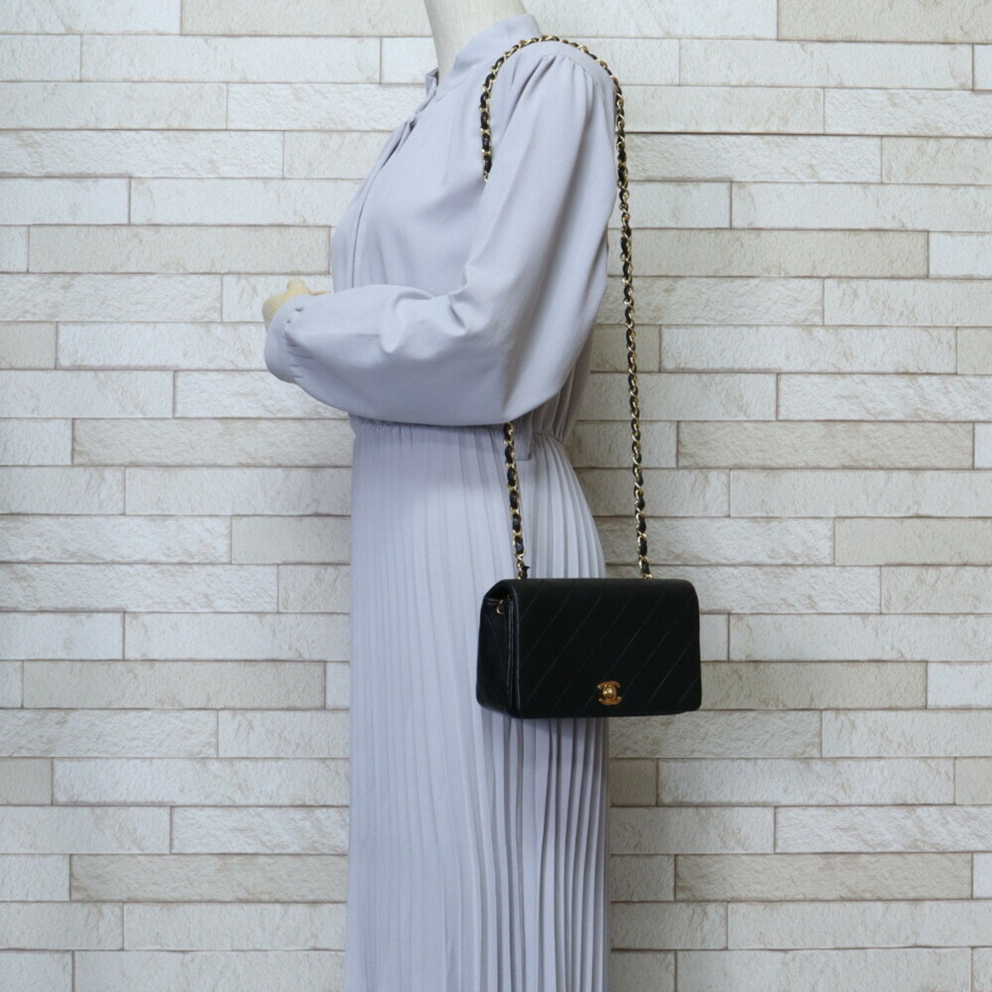 Chanel Classic Flap Bag Shoulder Bag