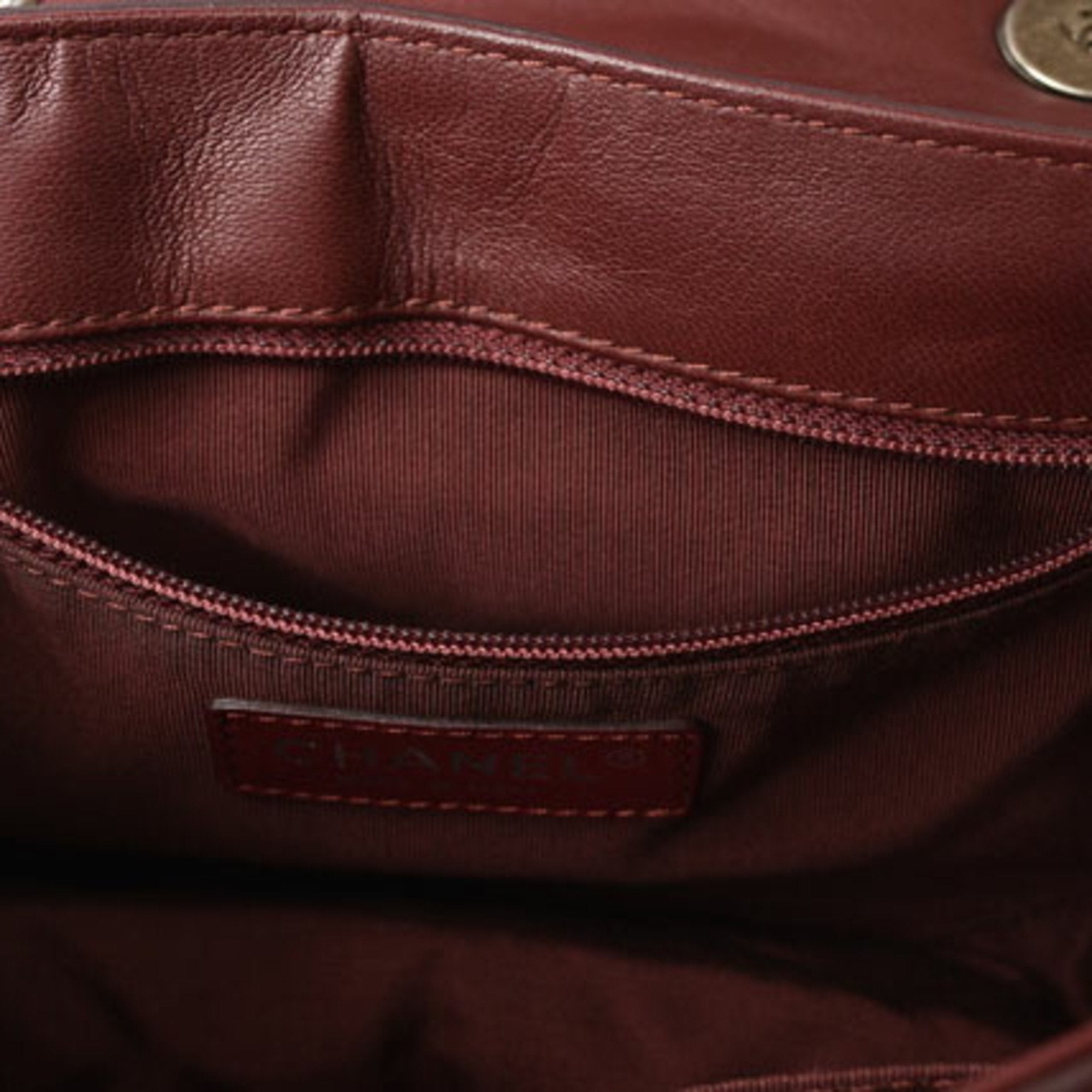 Chanel Quilted Leather Shoulder Bag Burgundy