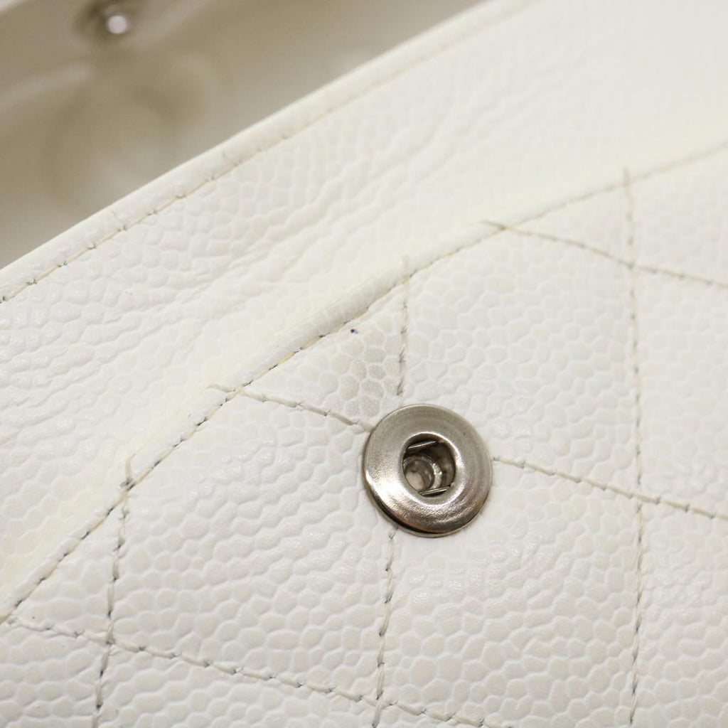 Chanel Classic Flap Bag Medium Style