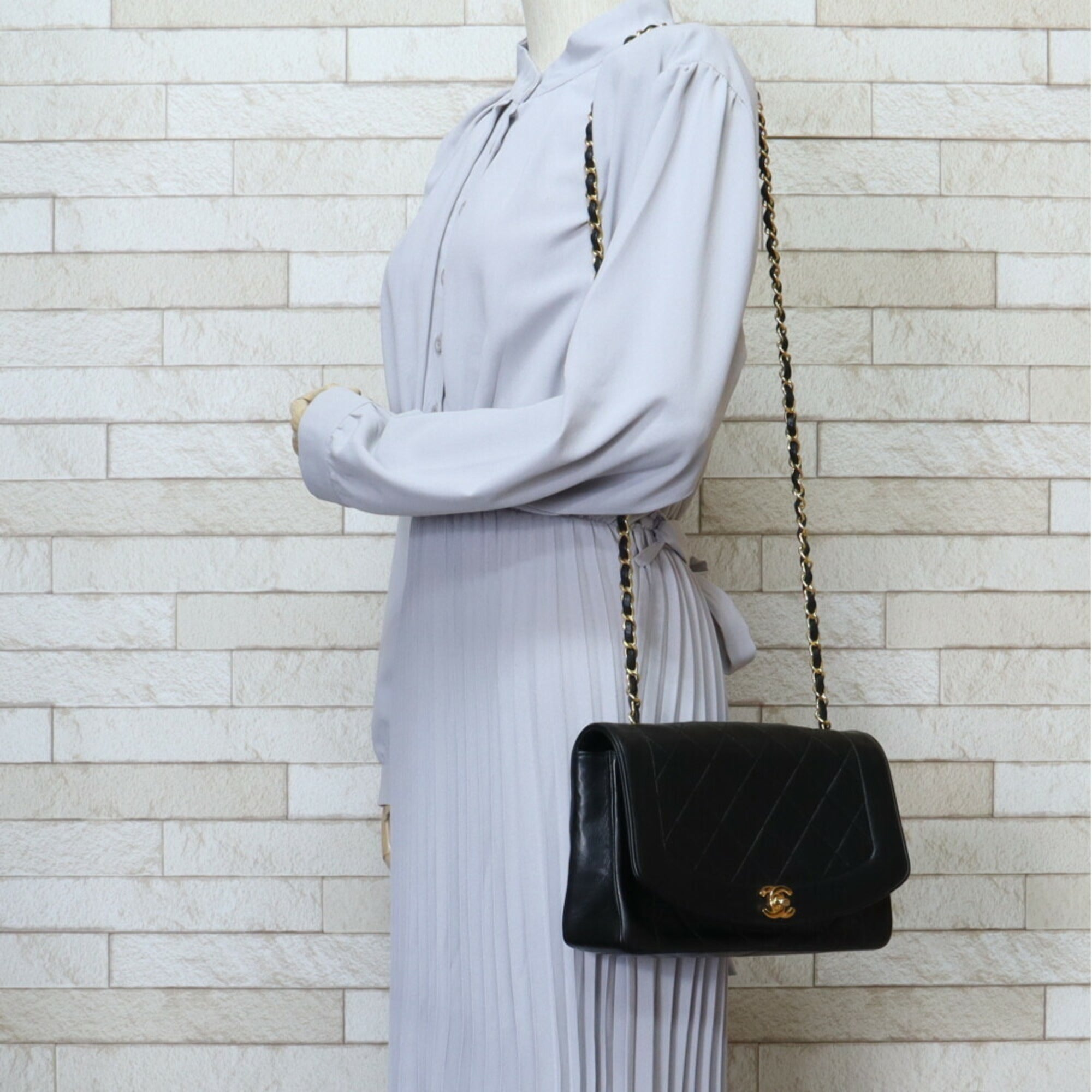 Chanel Vintage Quilted Leather Shoulder Bag