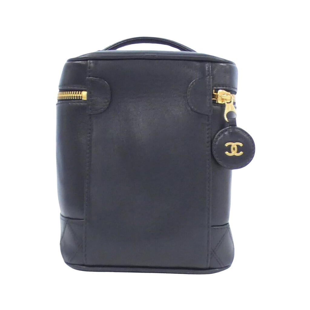 Chanel Leather Handbag in Excellent Condition