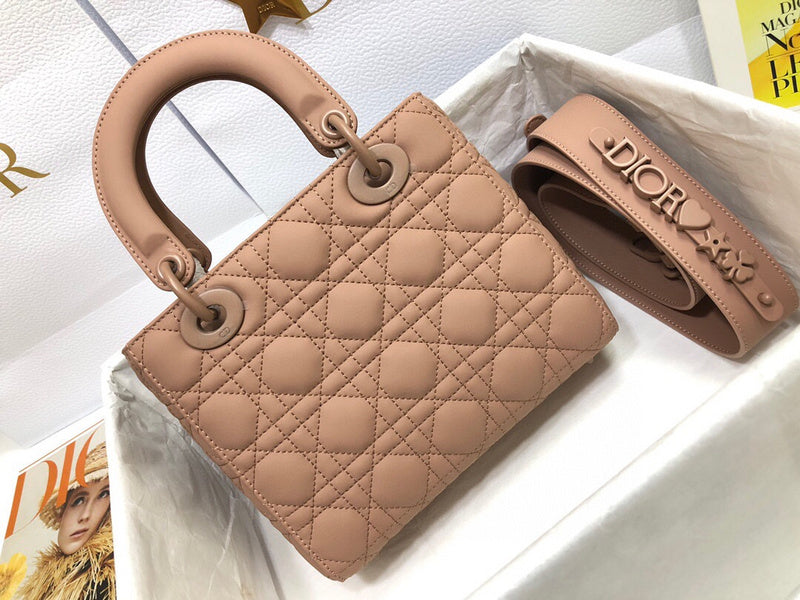 ELE - Dir Bags - 1602