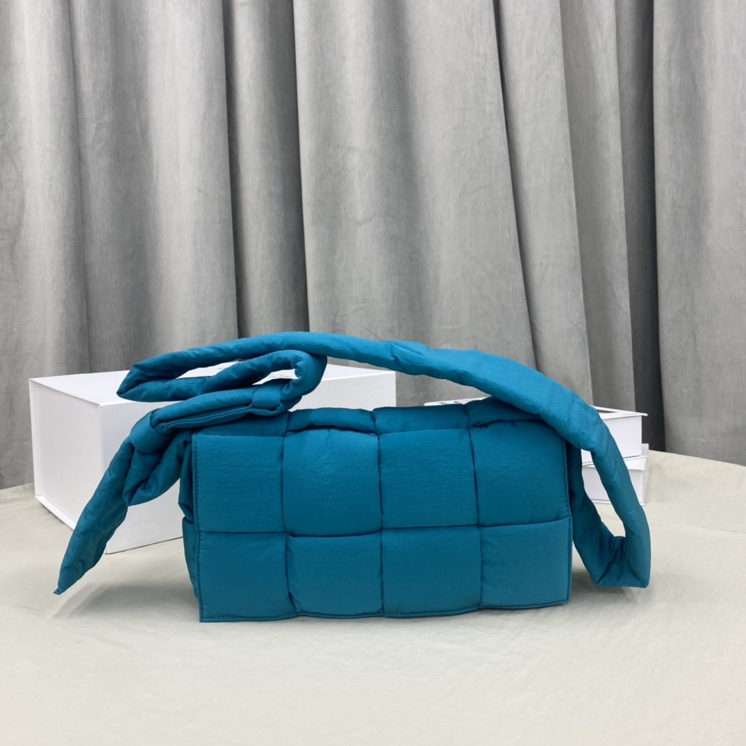 GLAMI Padded Tech Cassette Bag For Women 11.8in/30cm In Blue 628951VBO814634
