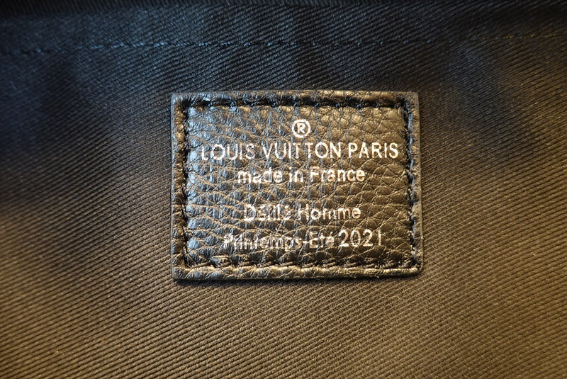 LOV2 Bags - Luxurious Bags  1523