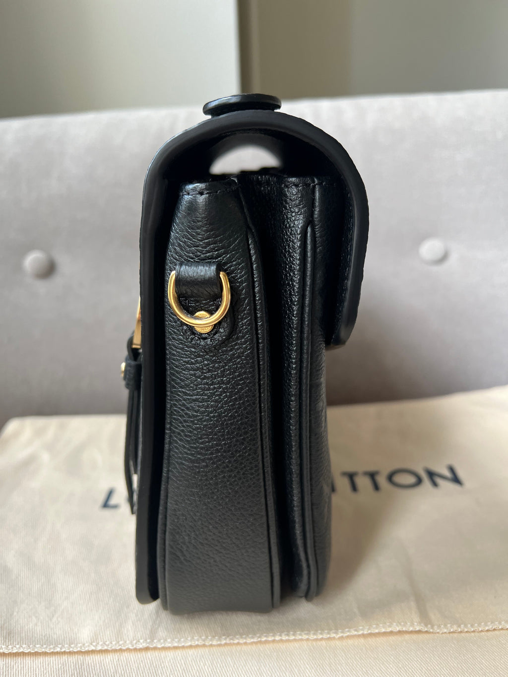 Louis Vuitton Pochette Metis Black Empreinte (RRP £2,110)