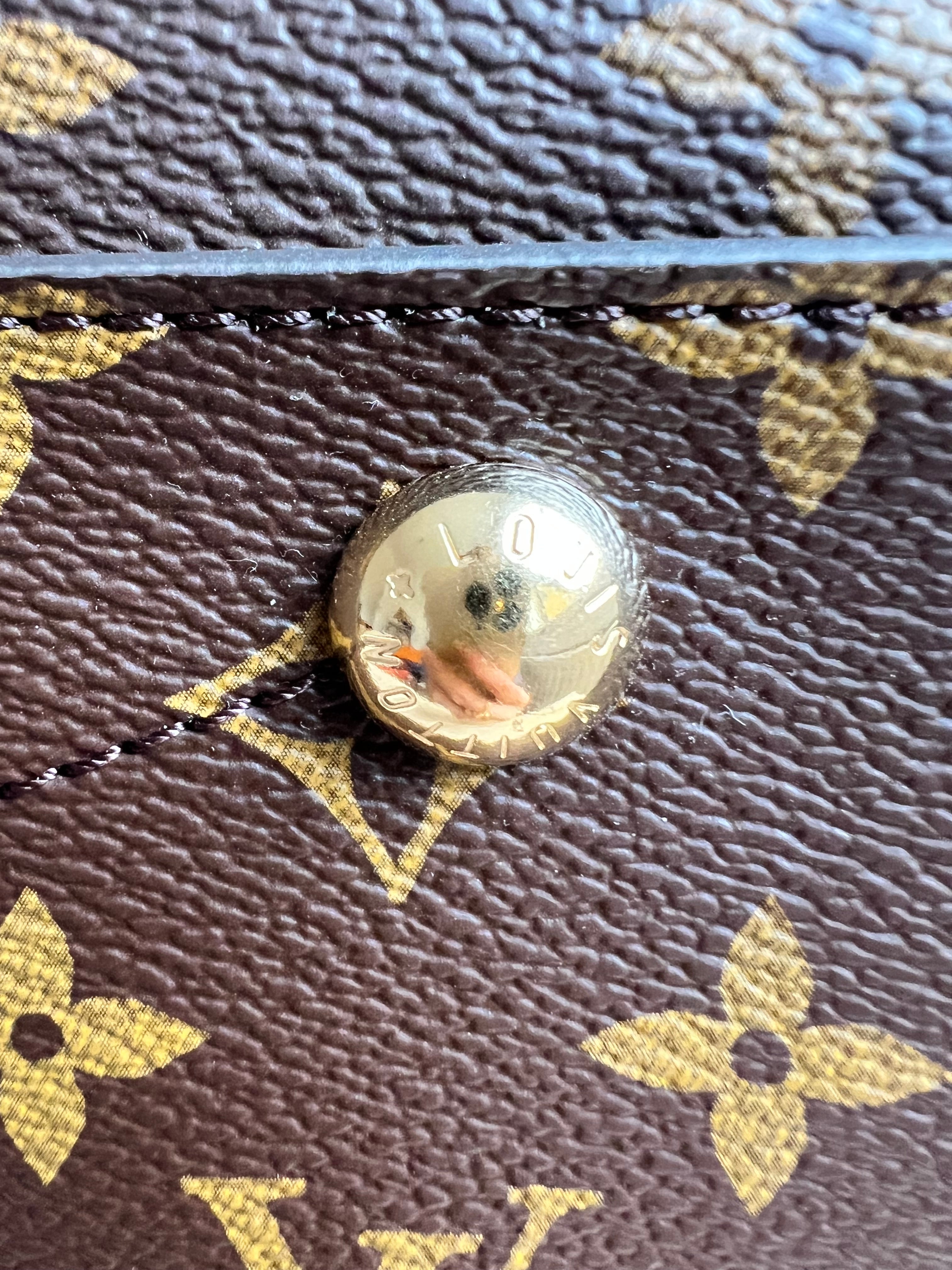 Louis Vuitton Montaigne GM in Monogram Canvas (RRP £2420)