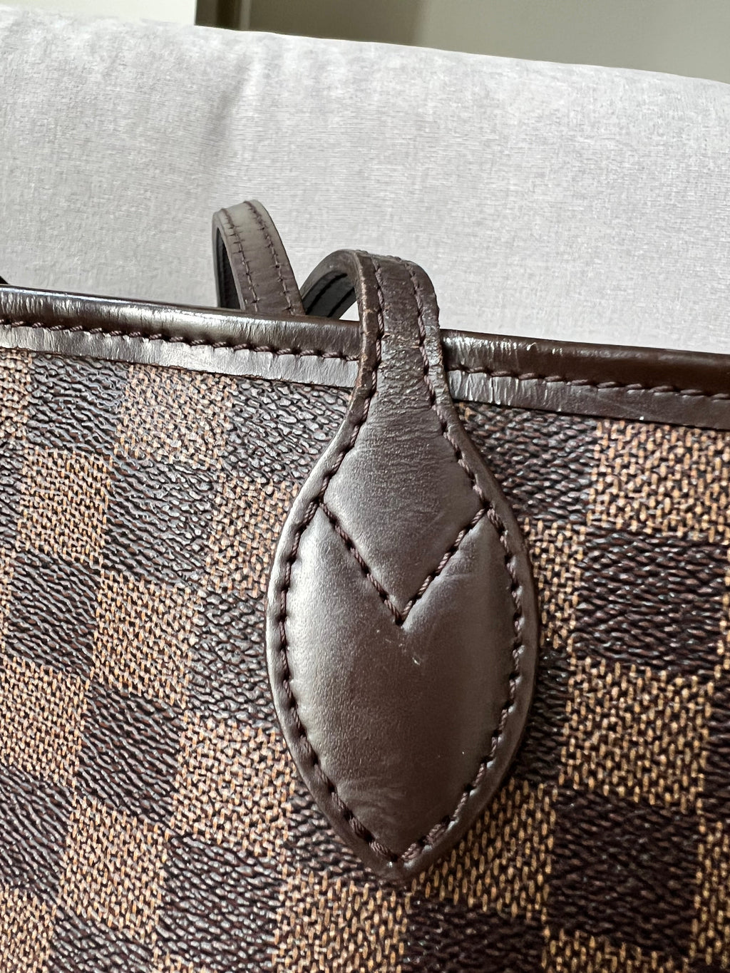 Louis Vuitton Neverfull MM Damier Ebene Cherry Interior (RRP £1,410)