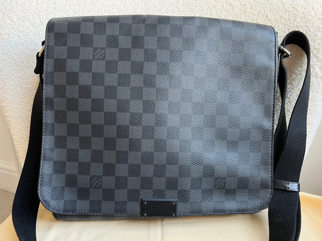 Louis Vuitton PM District Messenger Bag Damier Graphite