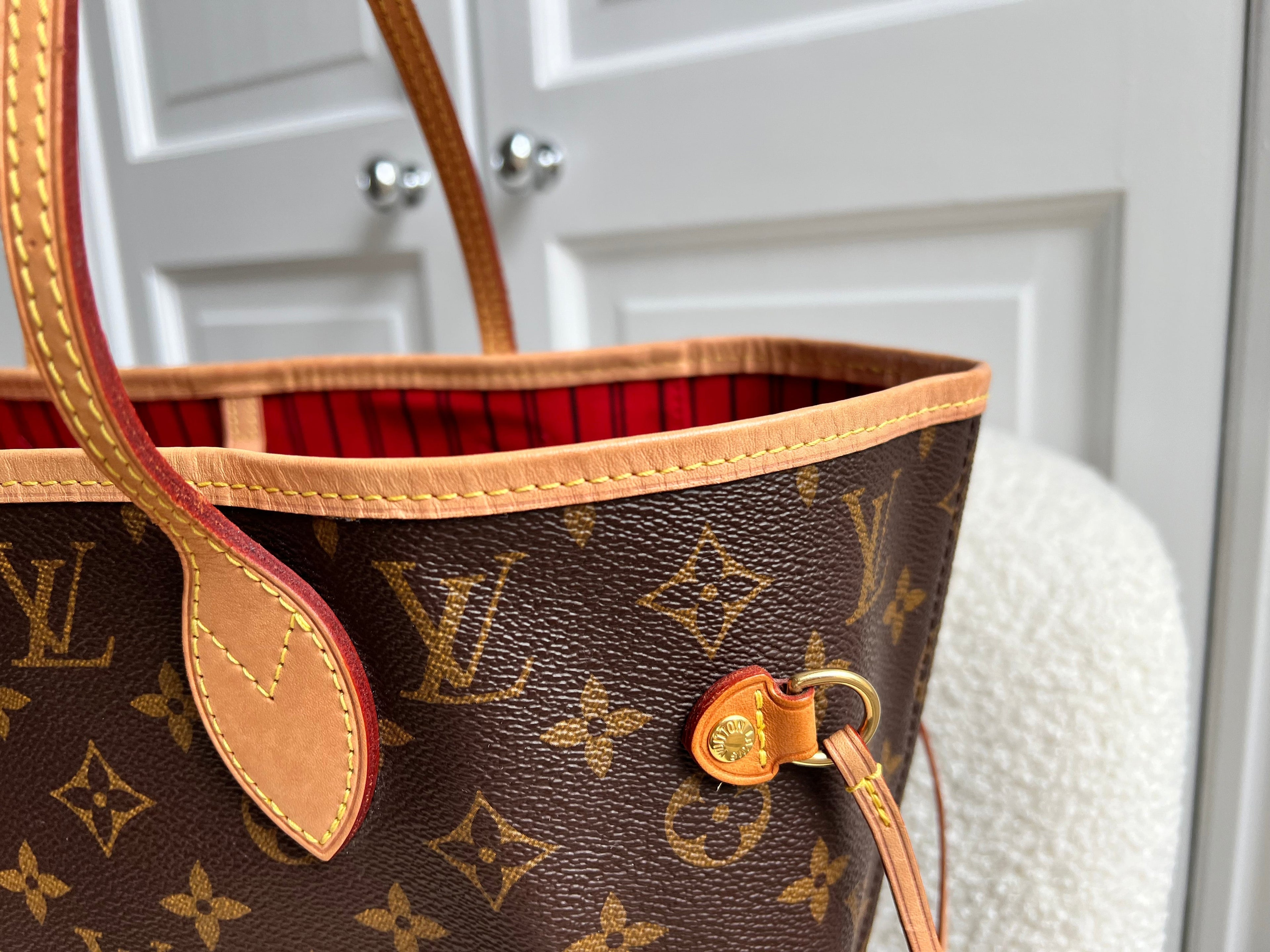 Louis Vuitton Neverfull MM Monogram Red (RRP £1,410)