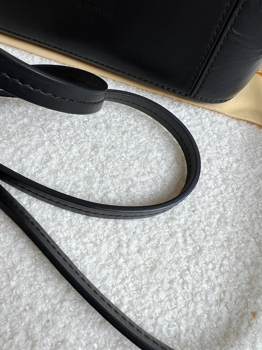 Louis Vuitton Saintonge Black and Monogram