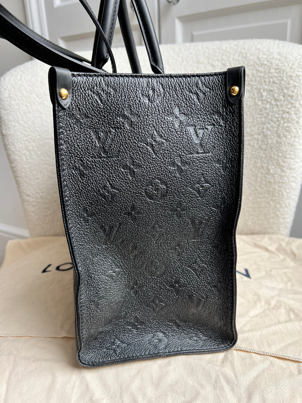 Louis Vuitton On the Go MM Black Empreinte (RRP £2,250)