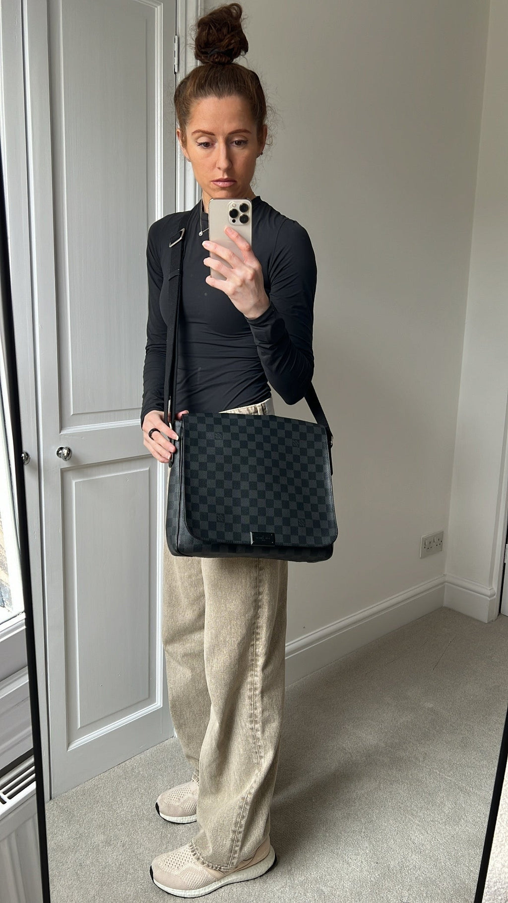 Louis Vuitton PM District Messenger Bag Damier Graphite