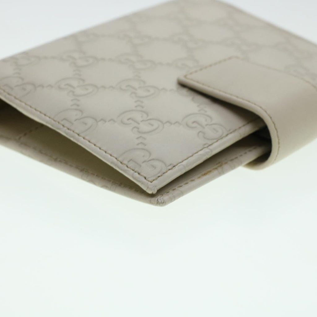 Gucci GG canvas