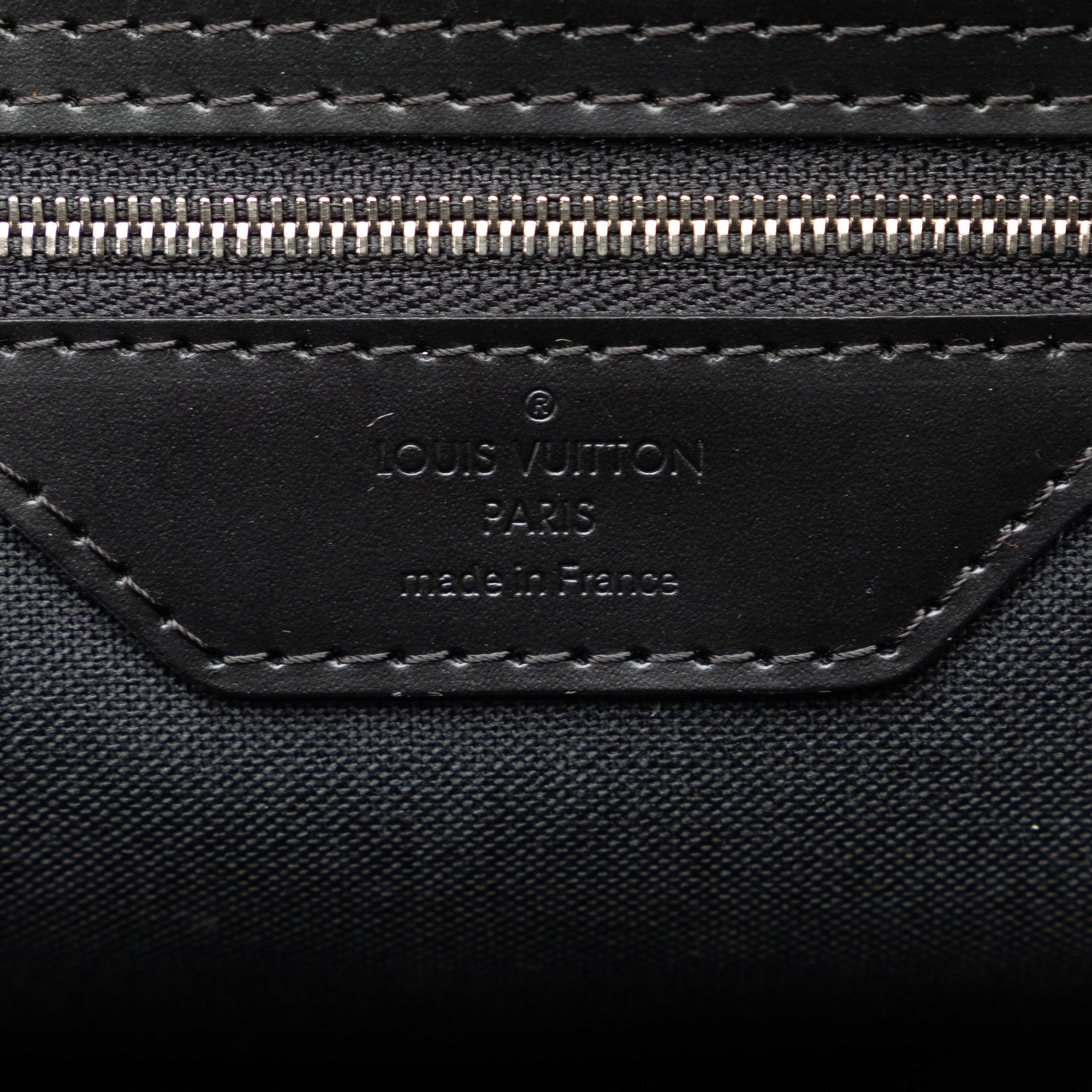 Black Louis Vuitton Damier Graphite Sac Leoh