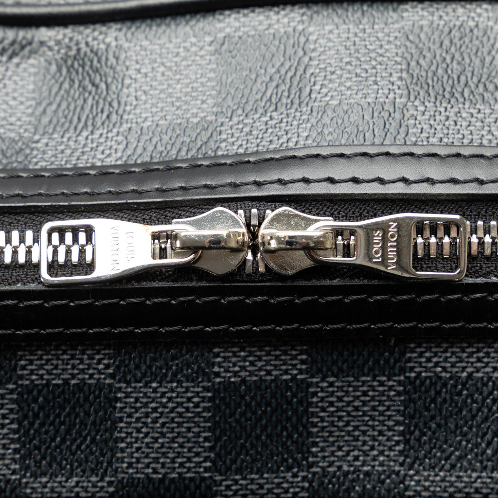 Black Louis Vuitton Damier Graphite Sac Leoh