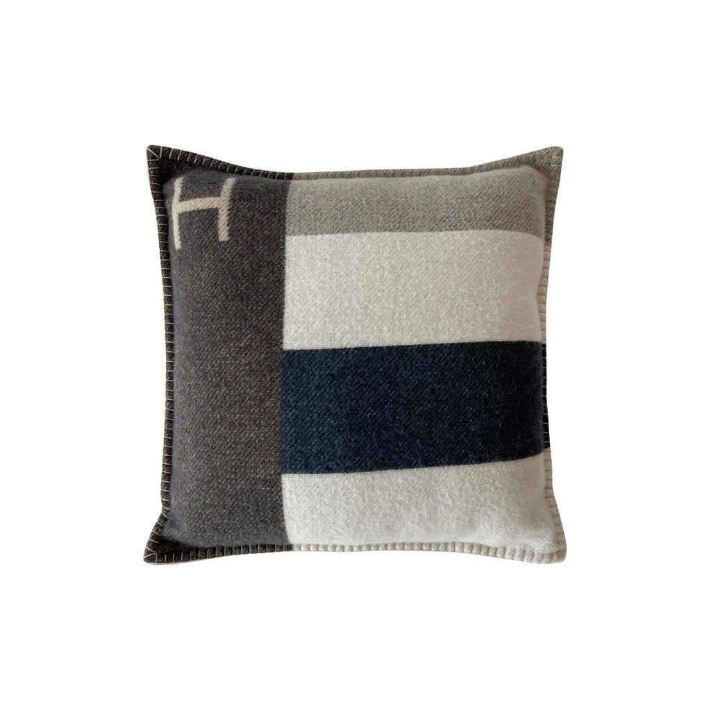 HermÃƒÆ’Ã‚Â¨s H Casaque Pair Throw Pillow